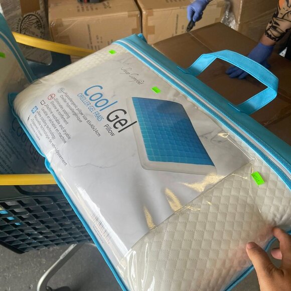 Cool Gel Pillow by Sleep Comfort โ ONLY $20! - Picture 2 of 6